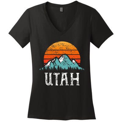 Vintage Utah Accessories Distressed 80s Mountains Retro Utah Women's V-Neck T-Shirt