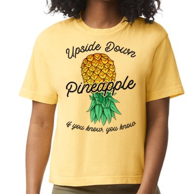 Vintage Upside Down Pineapple Subtle Swinger Cool Gift Comfort Colors Boxy T-Shirt