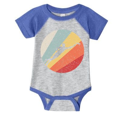 Vintage Ultimate Frisbee Gift For Frisbee Players Infant Baby Jersey Bodysuit