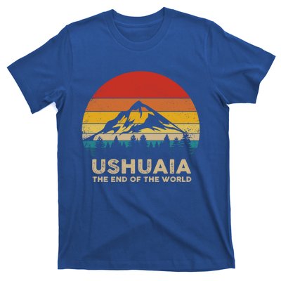 Vintage Ushuaia Great Gift Argentina Souvenir Great Gift T-Shirt