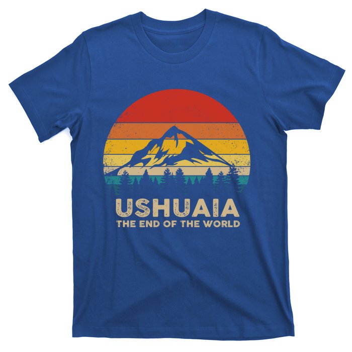 Vintage Ushuaia Great Gift Argentina Souvenir Great Gift T-Shirt