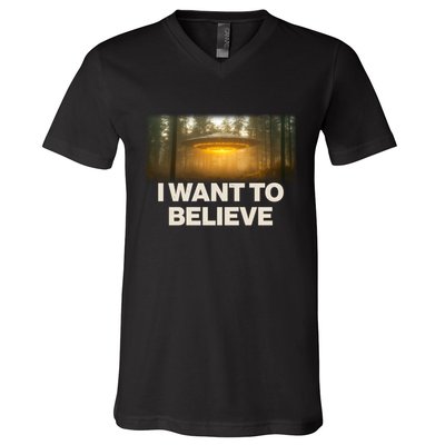 Vintage Ufo I Want To Believe V-Neck T-Shirt