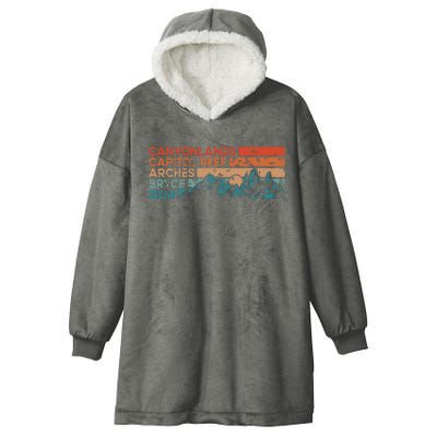 Vintage Utah National Parks Moab Utah Mighty Five Souvenir Hooded Wearable Blanket