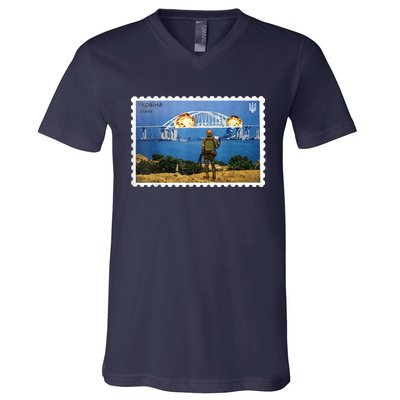 Vintage Ukraine Stamp Crimea Bridge Peninsula Ukraine V-Neck T-Shirt