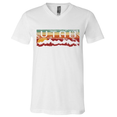 Vintage Utah Utah Hiking T V-Neck T-Shirt