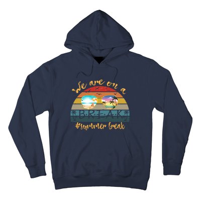 Vacation Vibes And Beach Lovers Funny Gift Hoodie