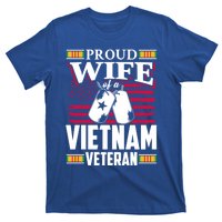 Vietnam Veteran Funny Gift Proud Wife Tees Mom Grandma Gift Funny Gift T-Shirt