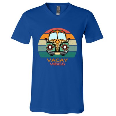 Vacay Vibes Retro Design Summer Family Vacation Holiday Gift V-Neck T-Shirt