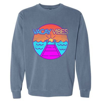 Vintage Vacay Summer Vacation Vibes Tee Beach Palms Cruise Great Gift Garment-Dyed Sweatshirt