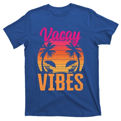 Vacay Vibes Vintage Beach Summer Family Vacation Trip Meaningful Gift T-Shirt