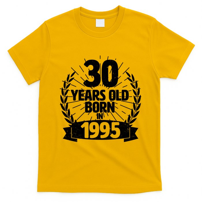 Vintage Wreath 30 Years Old Born In 1995 Birthday T-Shirt
