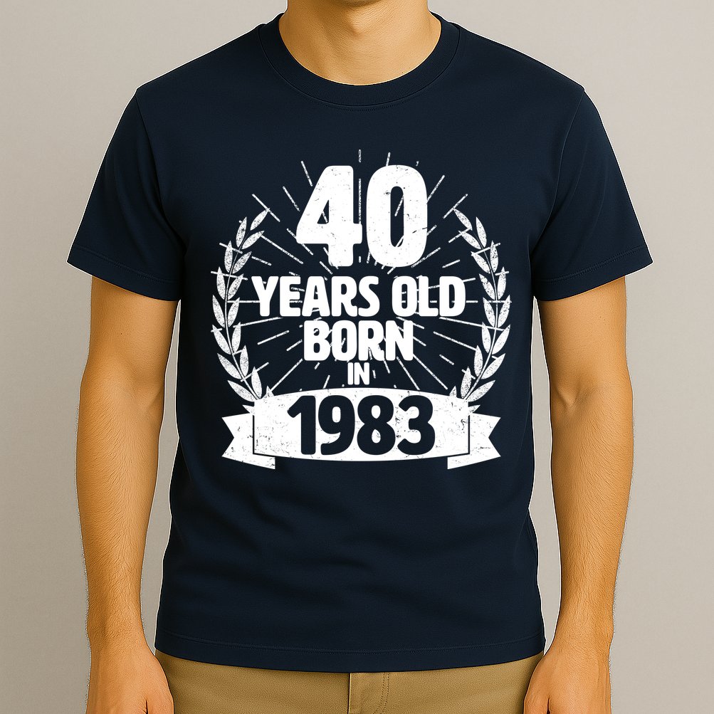 Vintage Wreath 40 Years Old Born In 1983 Birthday T-Shirt