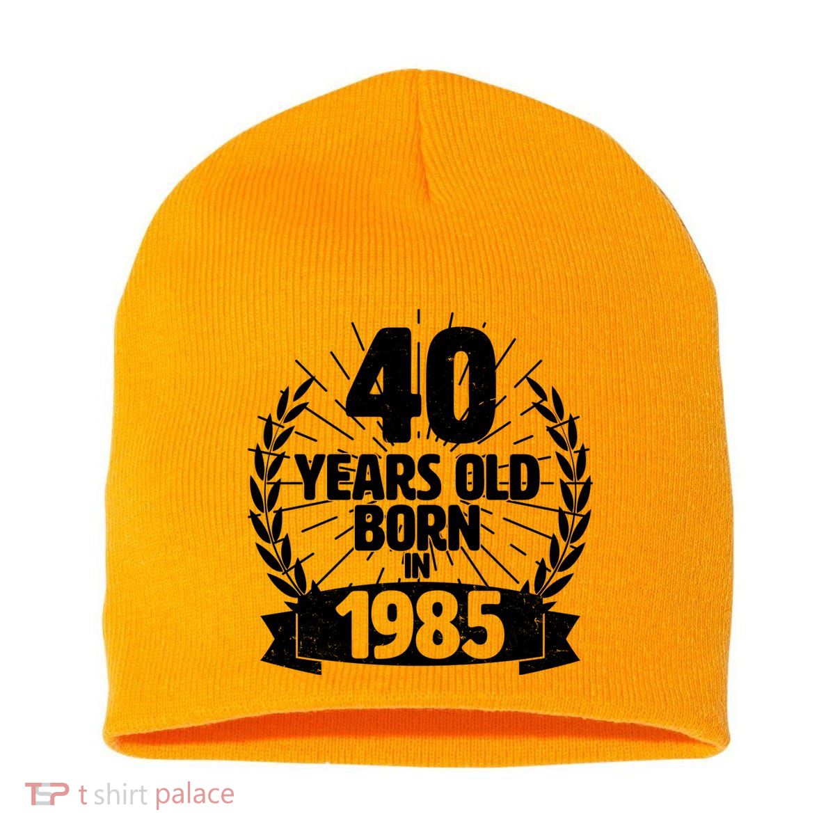 Vintage Wreath 40 Years Old Born In 1985 Birthday Short Acrylic Beanie