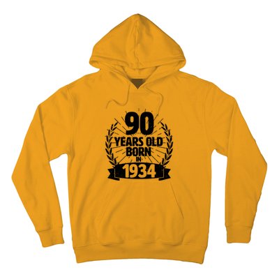 Vintage Wreath 90 Years Old Born In 1934 Birthday Hoodie