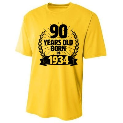 Vintage Wreath 90 Years Old Born In 1934 Birthday Performance Sprint T-Shirt