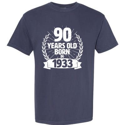 Vintage Wreath 90 Years Old Born In 1933 Birthday Garment-Dyed Heavyweight T-Shirt