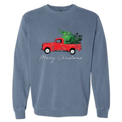 Vintage Wagon Christmas Tree On Car Xmas Vacation Garment-Dyed Sweatshirt