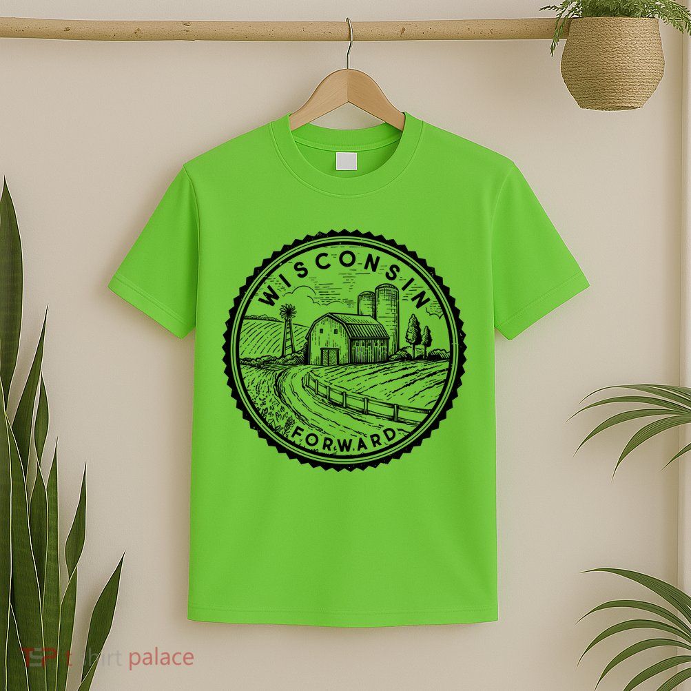 Vintage Wisconsin Forward Farmland Emblem Seal T-Shirt