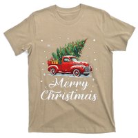 Vintage Wagon Red Car Merry Christmas Tree Xmas Red Truck T-Shirt