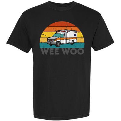 Vintage Wee Woo Ambulance Amr Funny Ems Emt Paramedic. Garment-Dyed Heavyweight T-Shirt