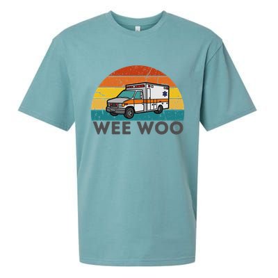 Vintage Wee Woo Ambulance Amr Funny Ems Emt Paramedic. Sueded Cloud Jersey T-Shirt