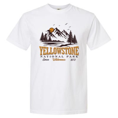 Vintage Yellowstone National Park Wilderness Since 1872 Garment-Dyed Heavyweight T-Shirt