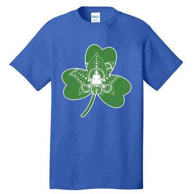 Vintage Yoga Shamrock Yoga Irish Shamrock St Patricks Day Gift Tall T-Shirt