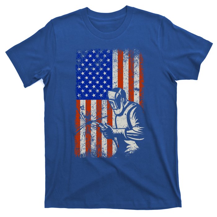 Welding American Flag Welder Fathers Day 4th Of July Dad Gift T-Shirt