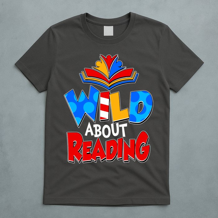Wild About Reading Book Lover Reading Fan T-Shirt