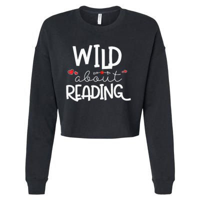 Wild About Reading With Heart Reading Books And Bookworm Cropped Pullover Crew