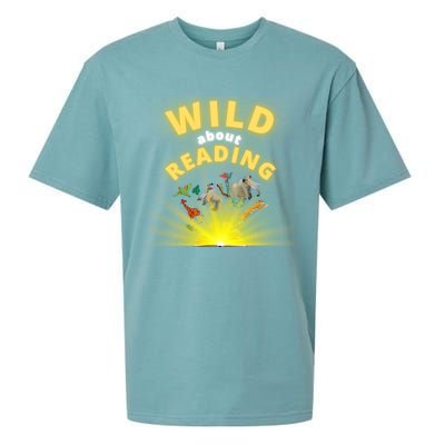 Wild About Reading Books For Teachers Students And Librarians Funny Gift Sueded Cloud Jersey T-Shirt