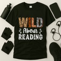 Wild About Reading Books Reader Lover Animals Leopard Zebra T-Shirt