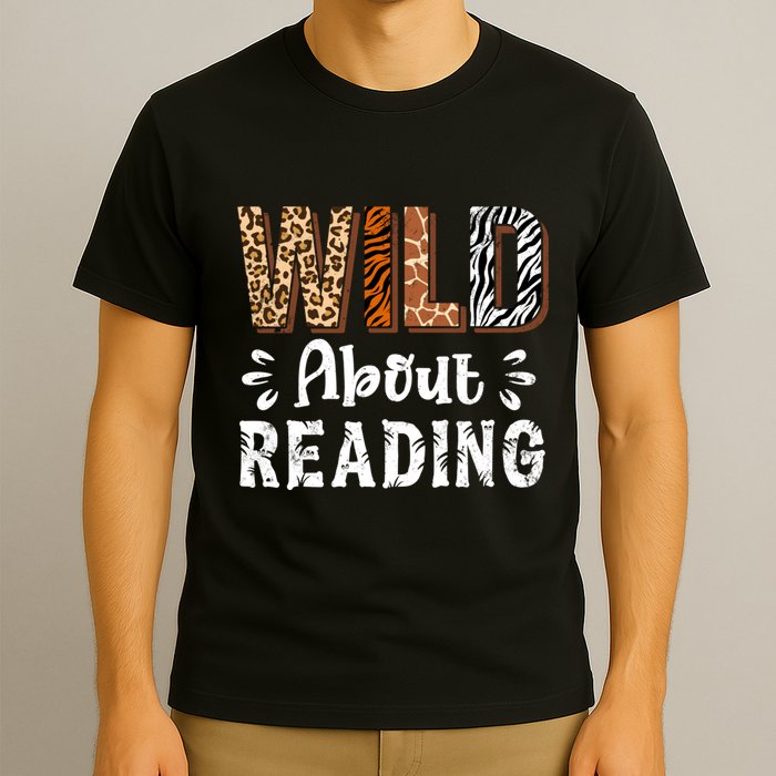 Wild About Reading Books Reader Lover Animals Leopard Zebra T-Shirt