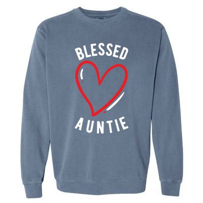 Wo Blessed Auntie Cute Love Heart Aunt Reveal Vibes Gift Garment-Dyed Sweatshirt