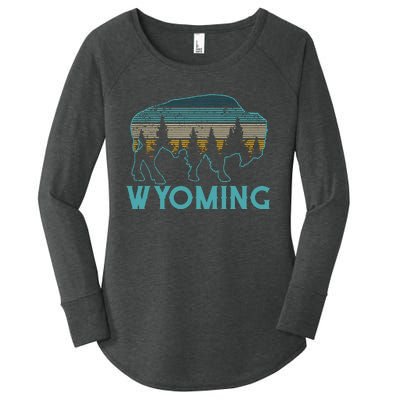 Wyoming Bison American Buffalo Vintage Souvenir Gift Women's Perfect Tri Tunic Long Sleeve Shirt