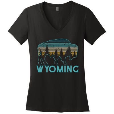 Wyoming Bison American Buffalo Vintage Souvenir Gift Women's V-Neck T-Shirt