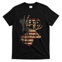 Whitetail Buck Deer Hunting Usa American Flag T-Shirt