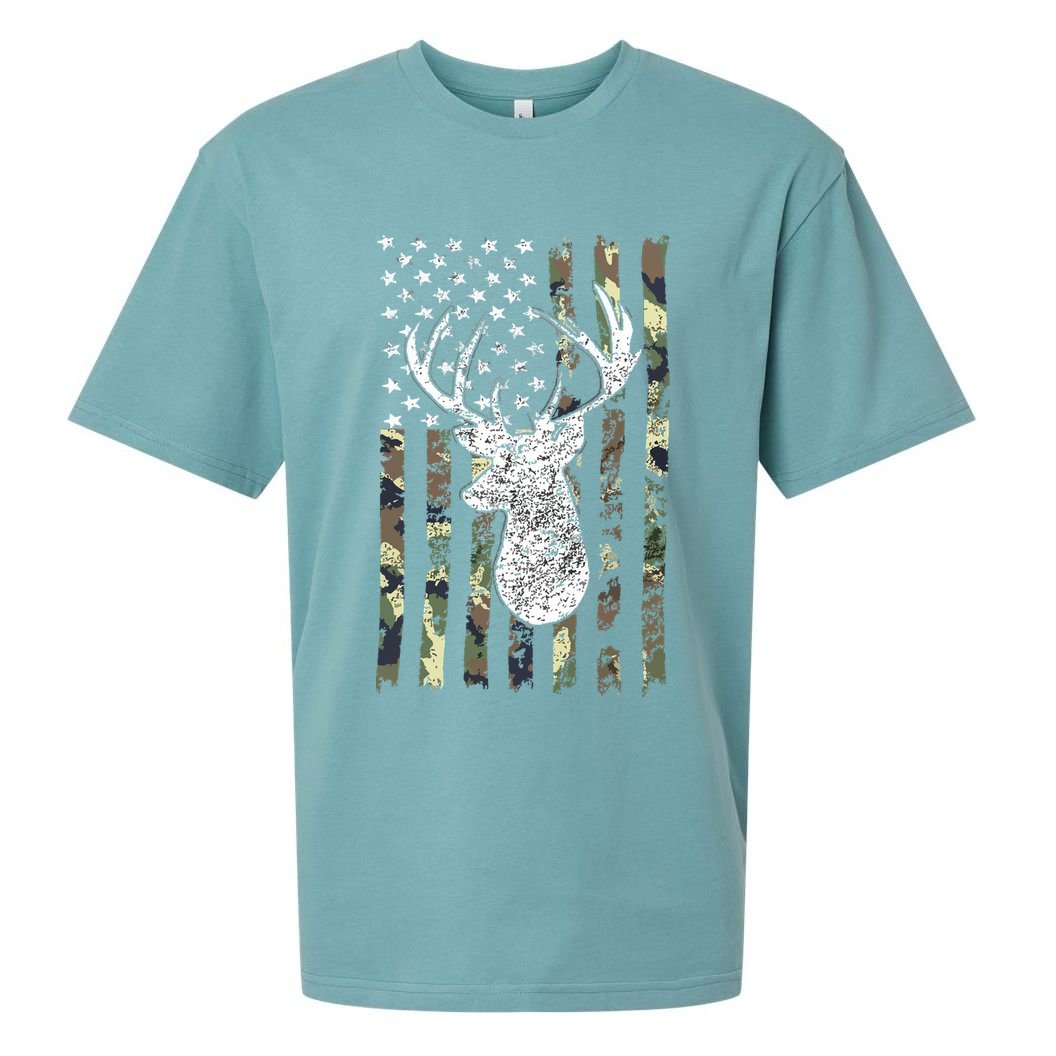 Whitetail Buck Deer Hunting American Camouflage USA Flag Sueded Cloud Jersey T-Shirt