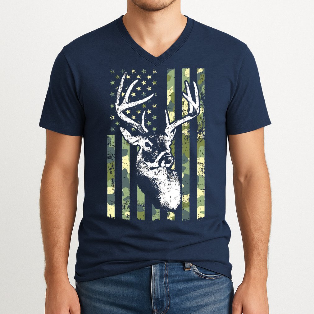 Whitetail Buck Deer Hunting USA Camouflage American Flag V-Neck T-Shirt