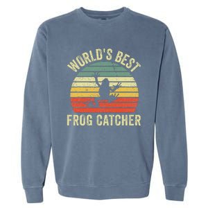 WorldS Best Frog Catcher Frog Hunter Garment-Dyed Sweatshirt