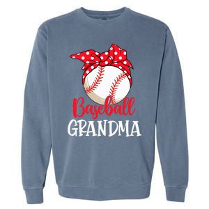 Wo Baseball Grandma Cute Mother's Day Funny Baseball Player V-Neck Garment-Dyed Sweatshirt