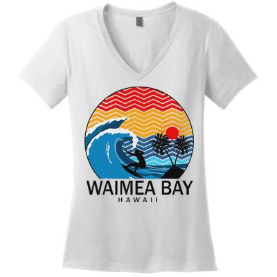 Waimea Bay Hawaii Surfboard Women's V-Neck T-Shirt