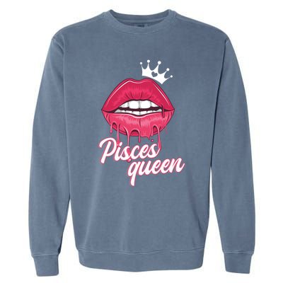 Wo Birthday Pisces Queen Pisces Zodiac Sign Gift Garment-Dyed Sweatshirt