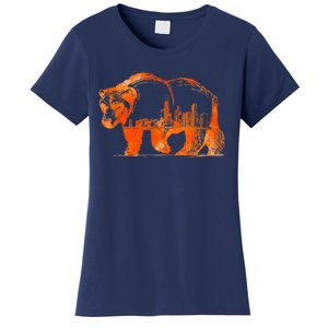 Walking Bear Silhouette Downtown Chicago City Skyline Gift Women's T-Shirt