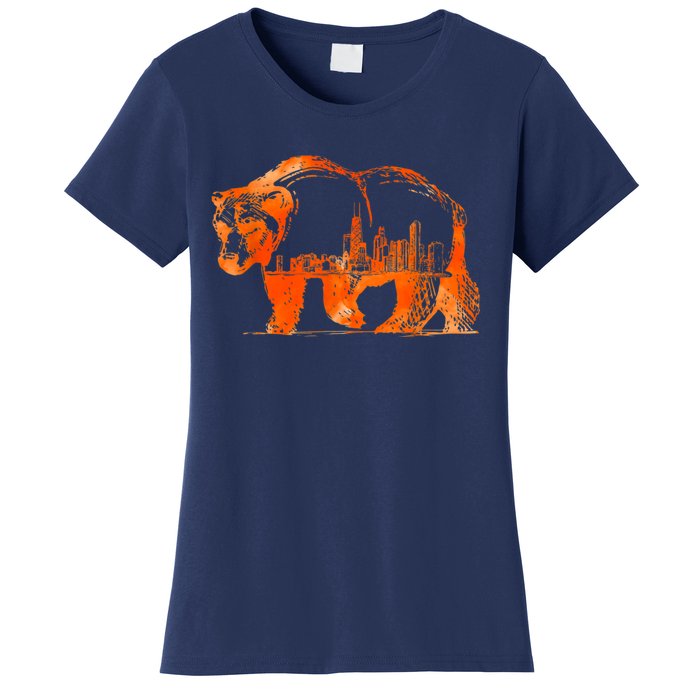 Walking Bear Silhouette Downtown Chicago City Skyline Gift Women's T-Shirt