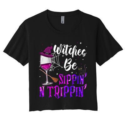 Witches Be Sippin N Trippin Halloween Drinking Funny Black Cat Women's Crop Top Tee