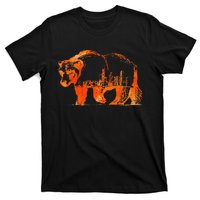 Walking Bear Silhouette Downtown Chicago City Skyline Gift T-Shirt