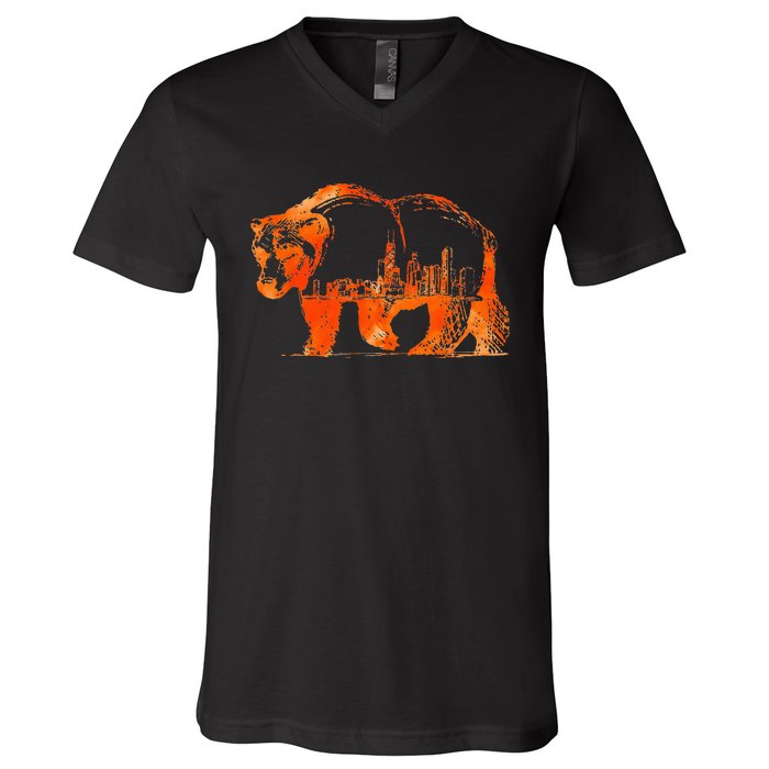 Walking Bear Silhouette Downtown Chicago City Skyline Gift V-Neck T-Shirt