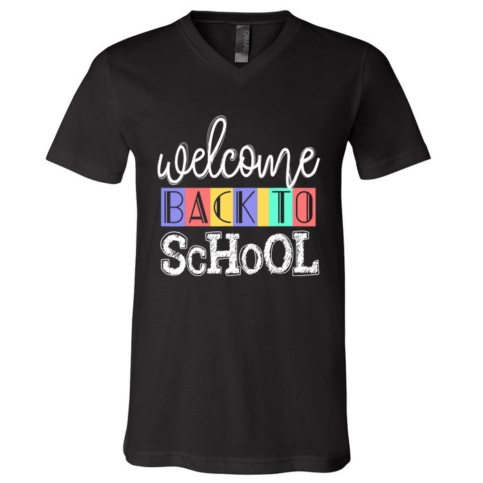 Welcome Back To School First Day of School Teachers Gifts V-Neck T-Shirt