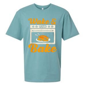 Wake Bake Turkey Feast Meal Dinner Chef Sueded Cloud Jersey T-Shirt